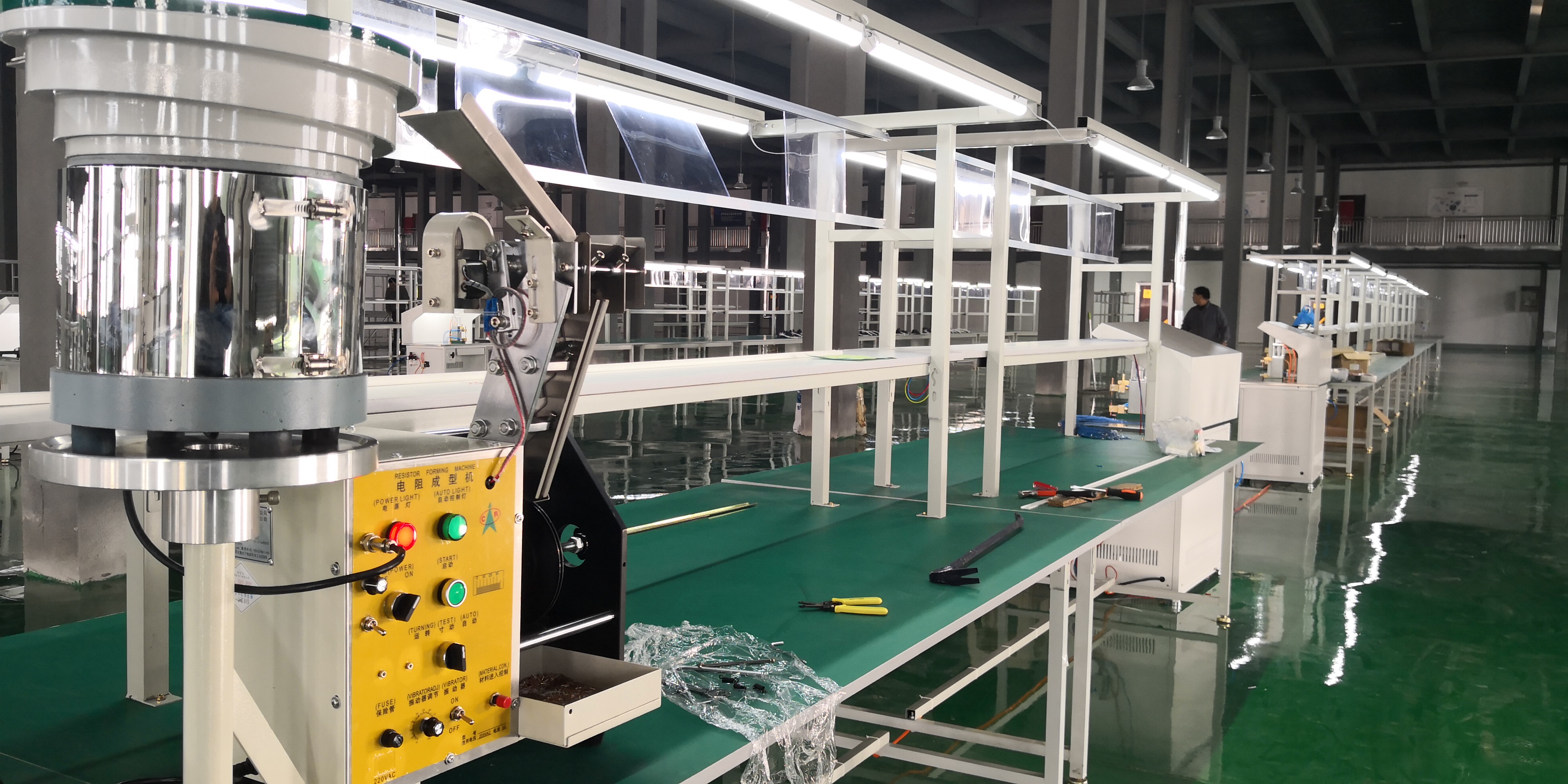 傳感器操作臺(tái)(圖1)